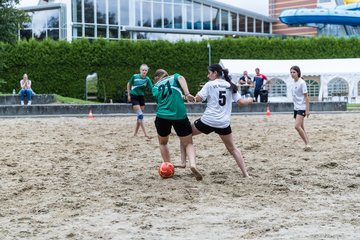 Bild 35 - wBJ/wCJ Beachsoccer Cup